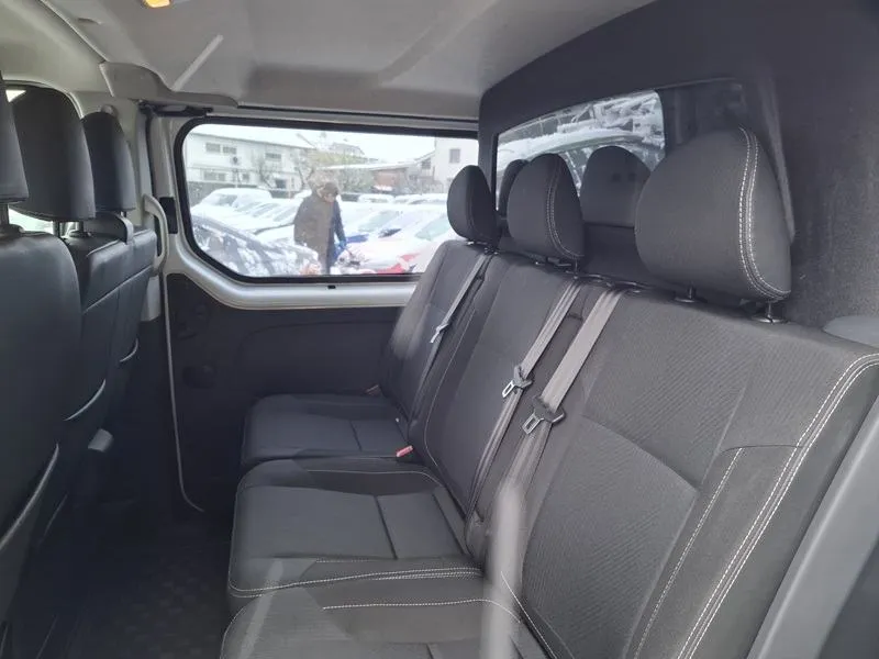 renault trafic 2.0 dci*150ks*5+1*klima*navigacija*5+1*, 2022 god. - slika 15