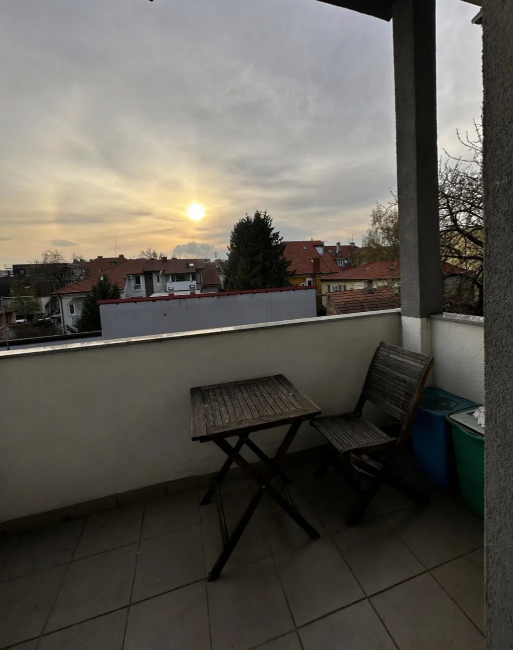 maksimir, novouređen stan 50,37 m2+garaža+dvorište - slika 5