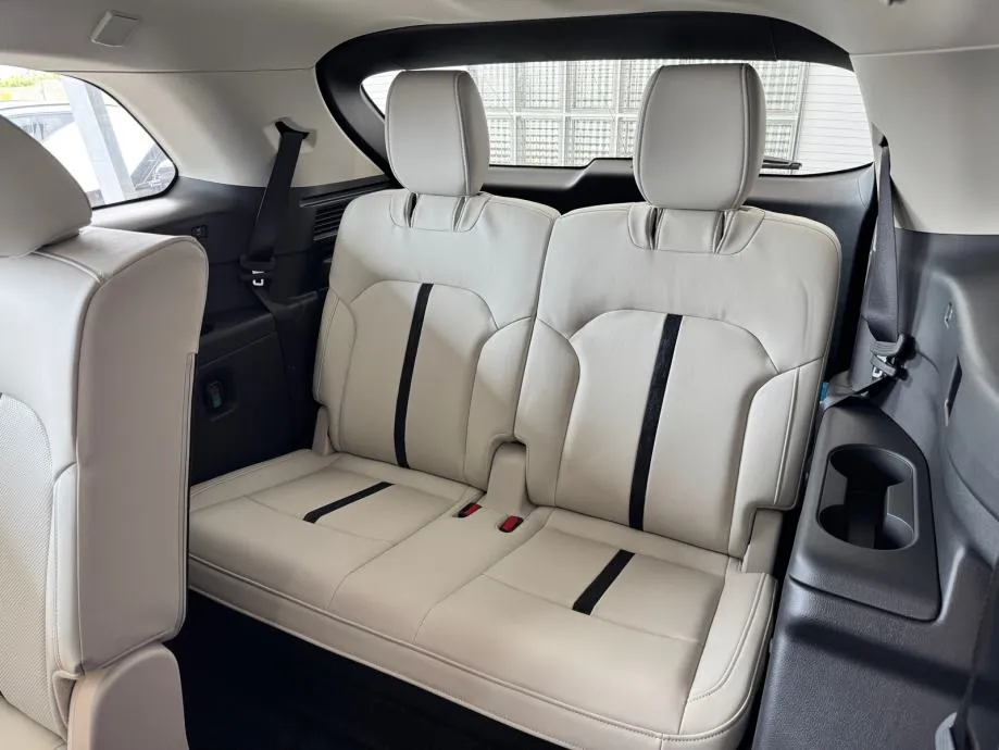 mazda cx-80 7 sjedala phev takumi pano automatik - slika 9