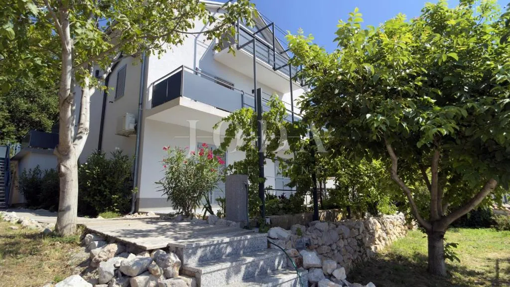 Kuća sa bazenom i pogledom na more u vinodolskoj općini - Bribir, Vinodolska općina