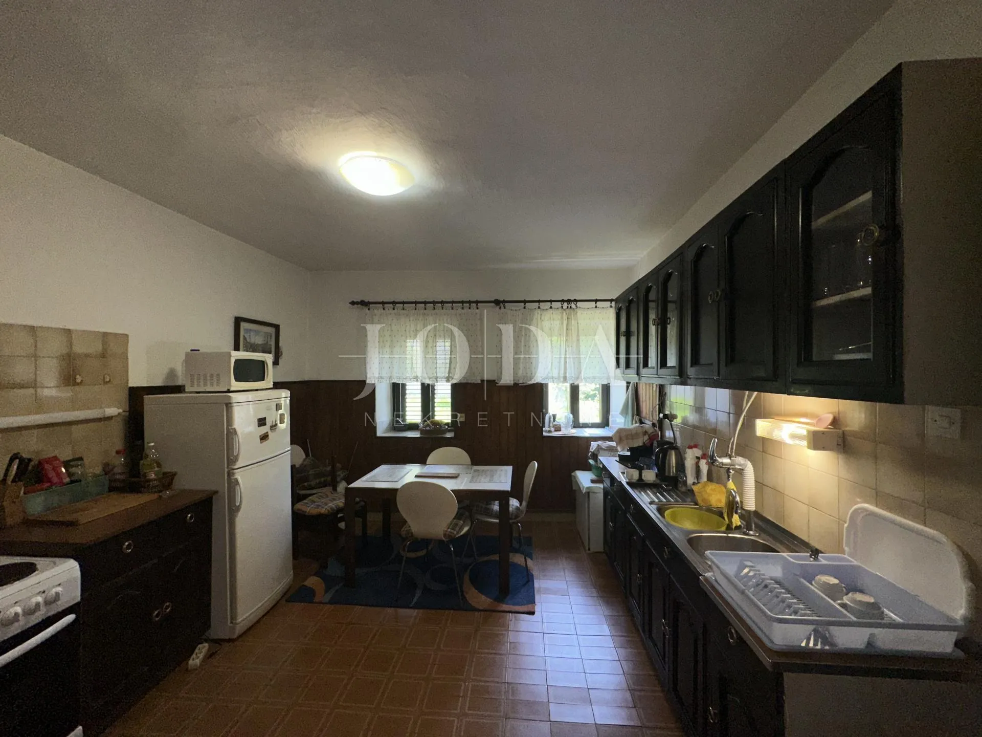 bribir-kuća sa garažom - slika 5