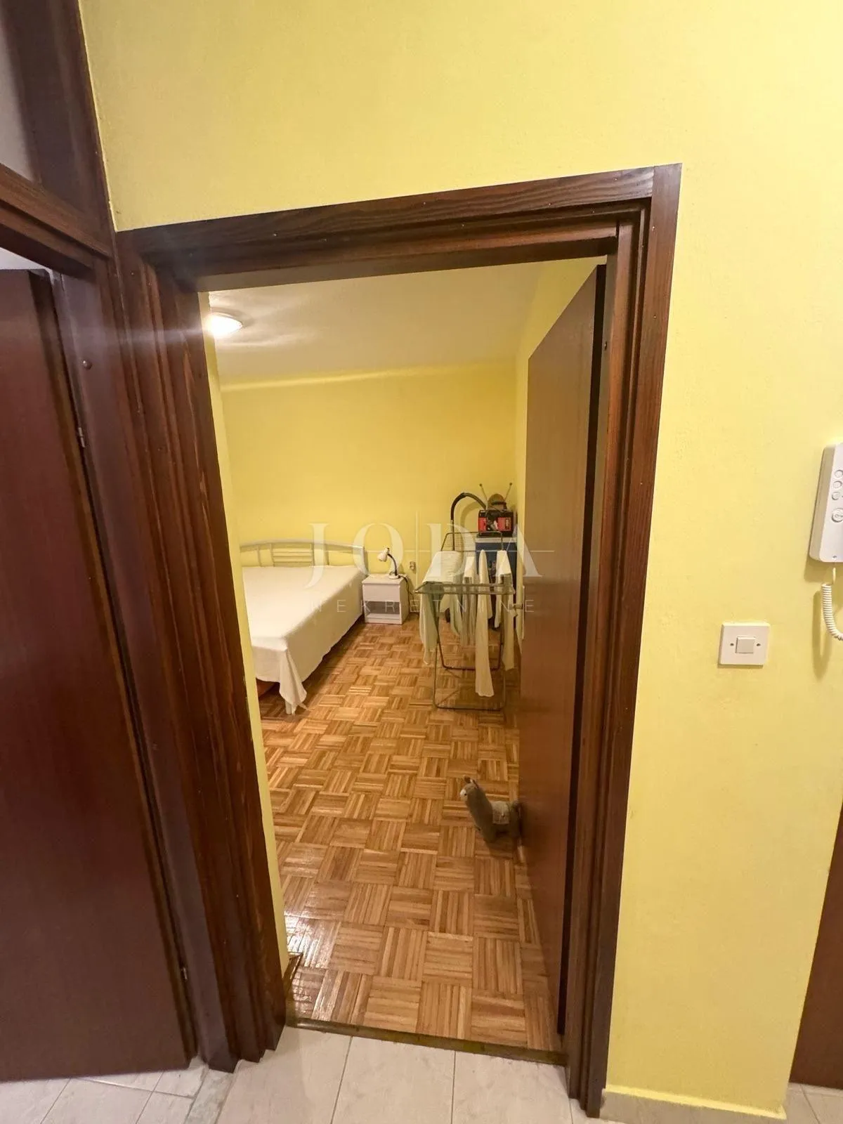 rabac, stan u prizemlju stambene zgrade - slika 11