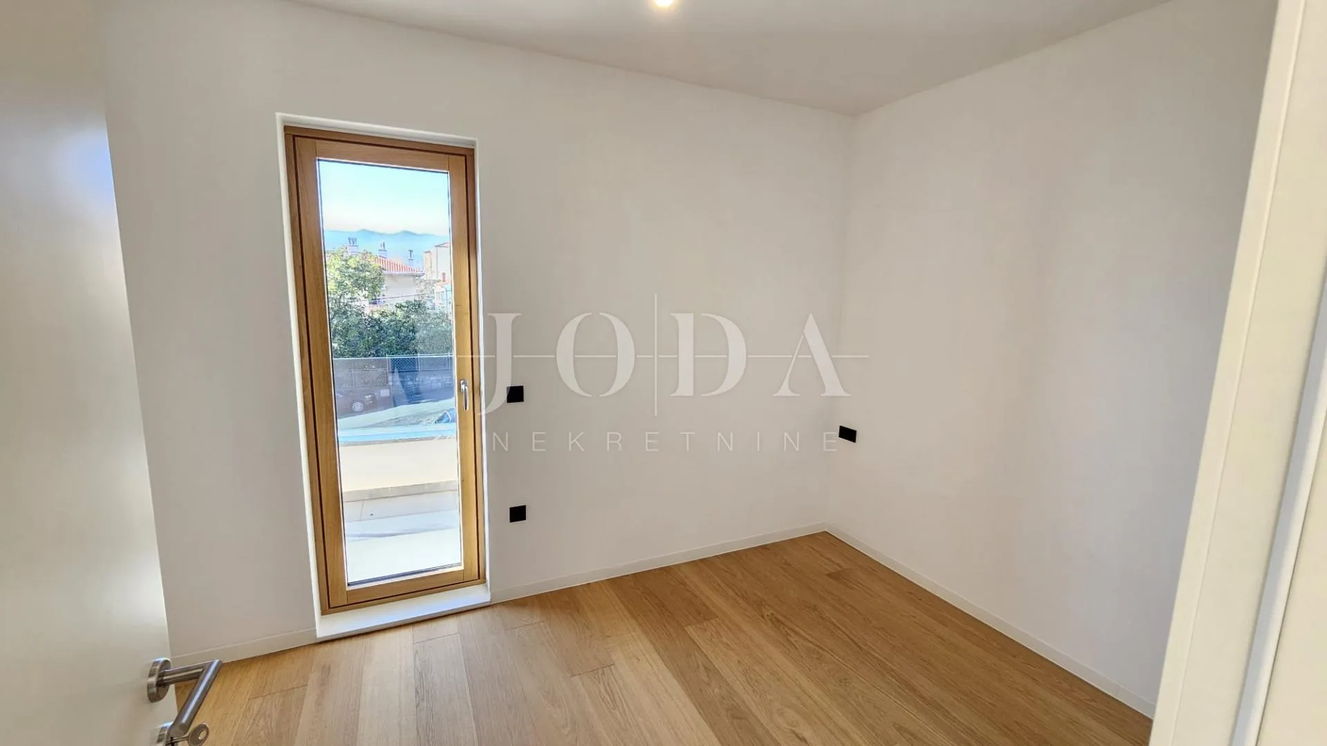kantrida, luksuzni penthouse s panoramskom terasom i tri garažna mjesta - slika 27