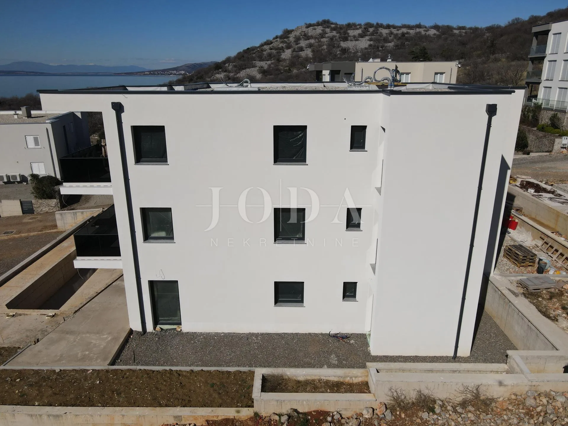 smokvica-trosobni apartman blizu mora - slika 5