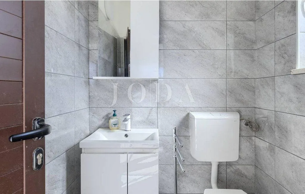 labin, okolica, villa za odmor sa bazenom i jaccuzijem na jedinstvenoj lokaciji - slika 44