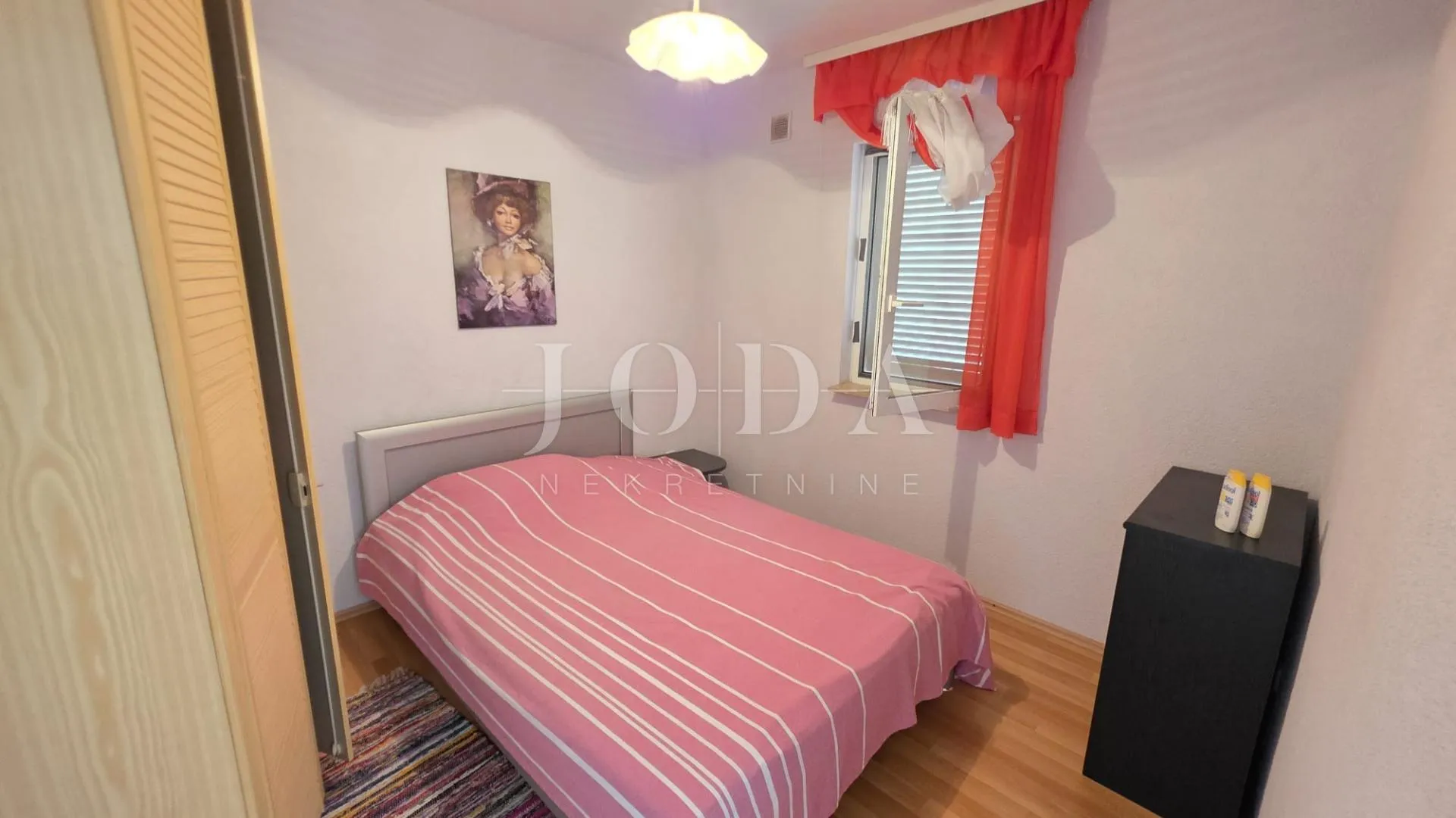 cesarica apartman sa okućnicom blizu mora - slika 12