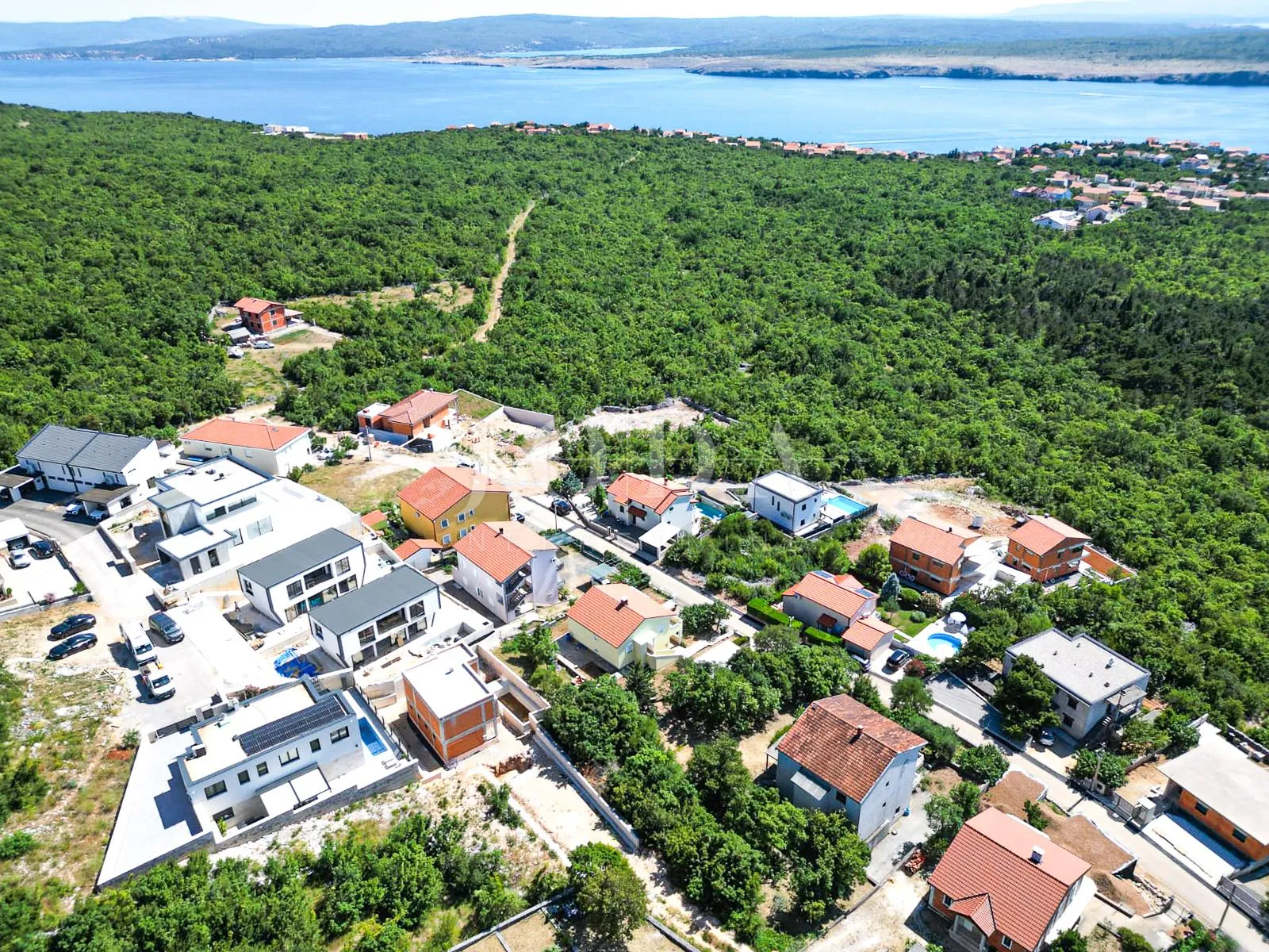 jadranovo obiteljska luksuzno uređena moderna kuća - slika 36