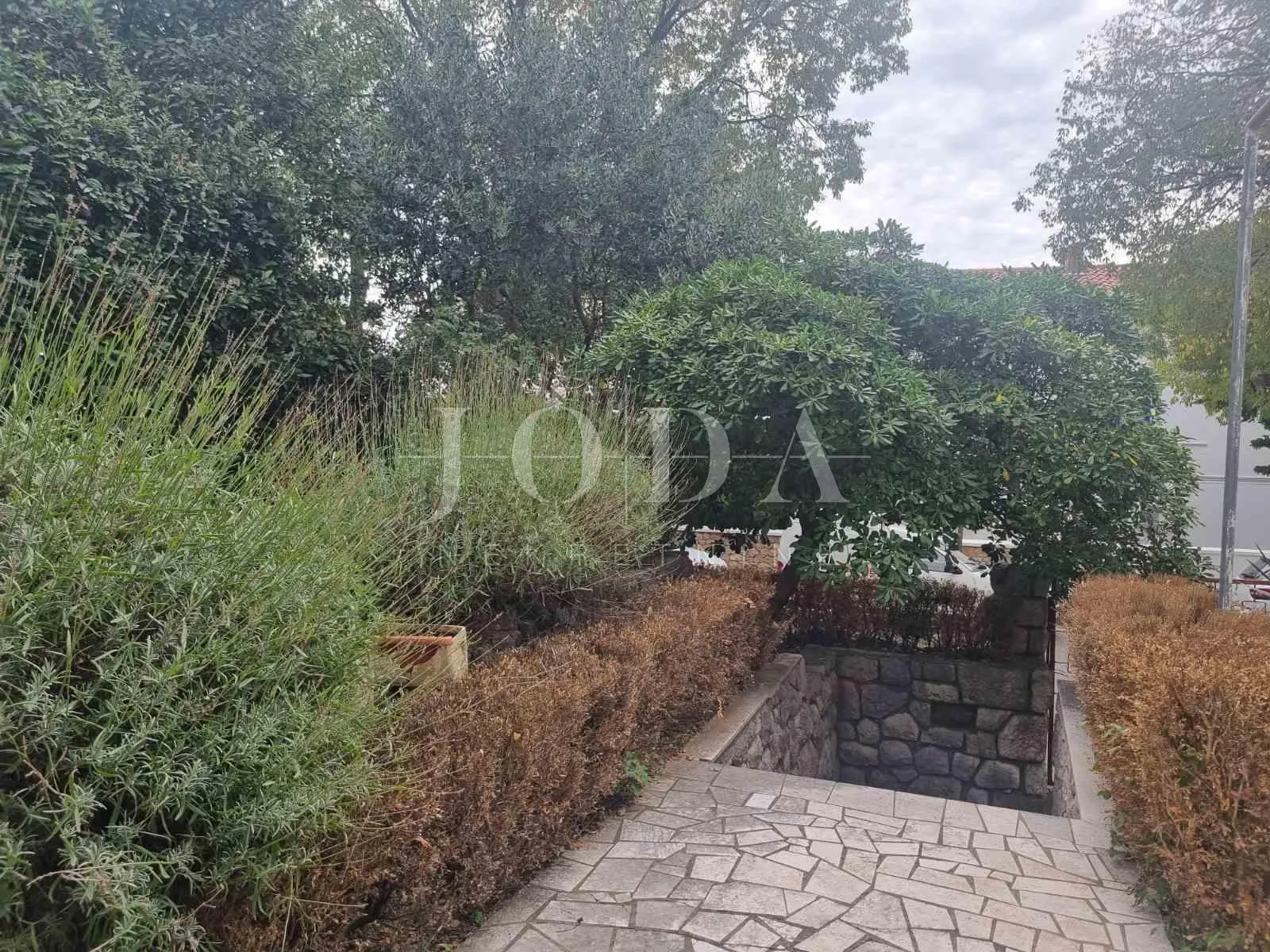novi vinodolski,centar, kuća 180m od mora - slika 10