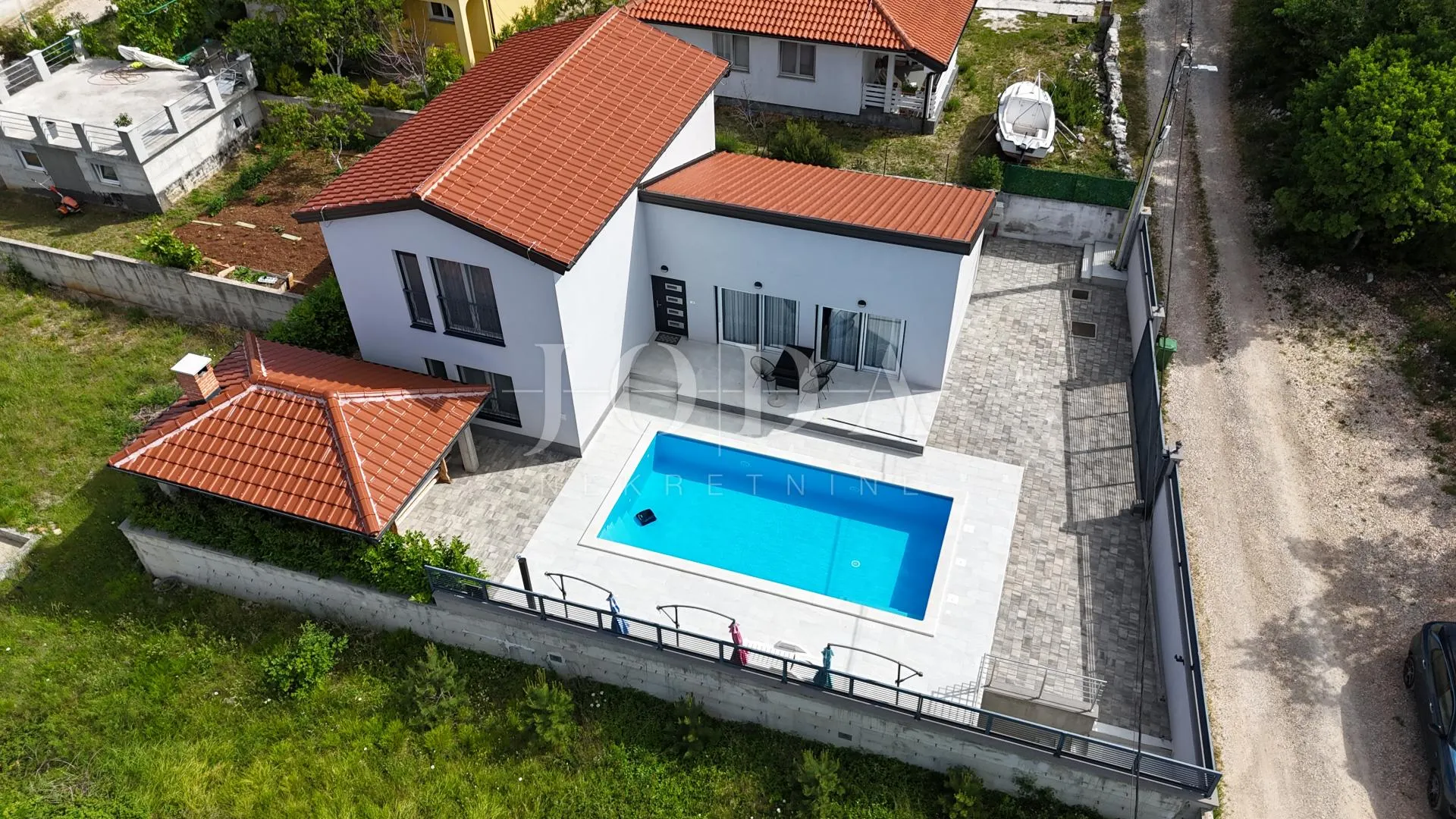 ekskluzivna vila vrhunskog dizajna s privatnim bazenom i mediteranskim ugođajem – kraljevica - slika 31