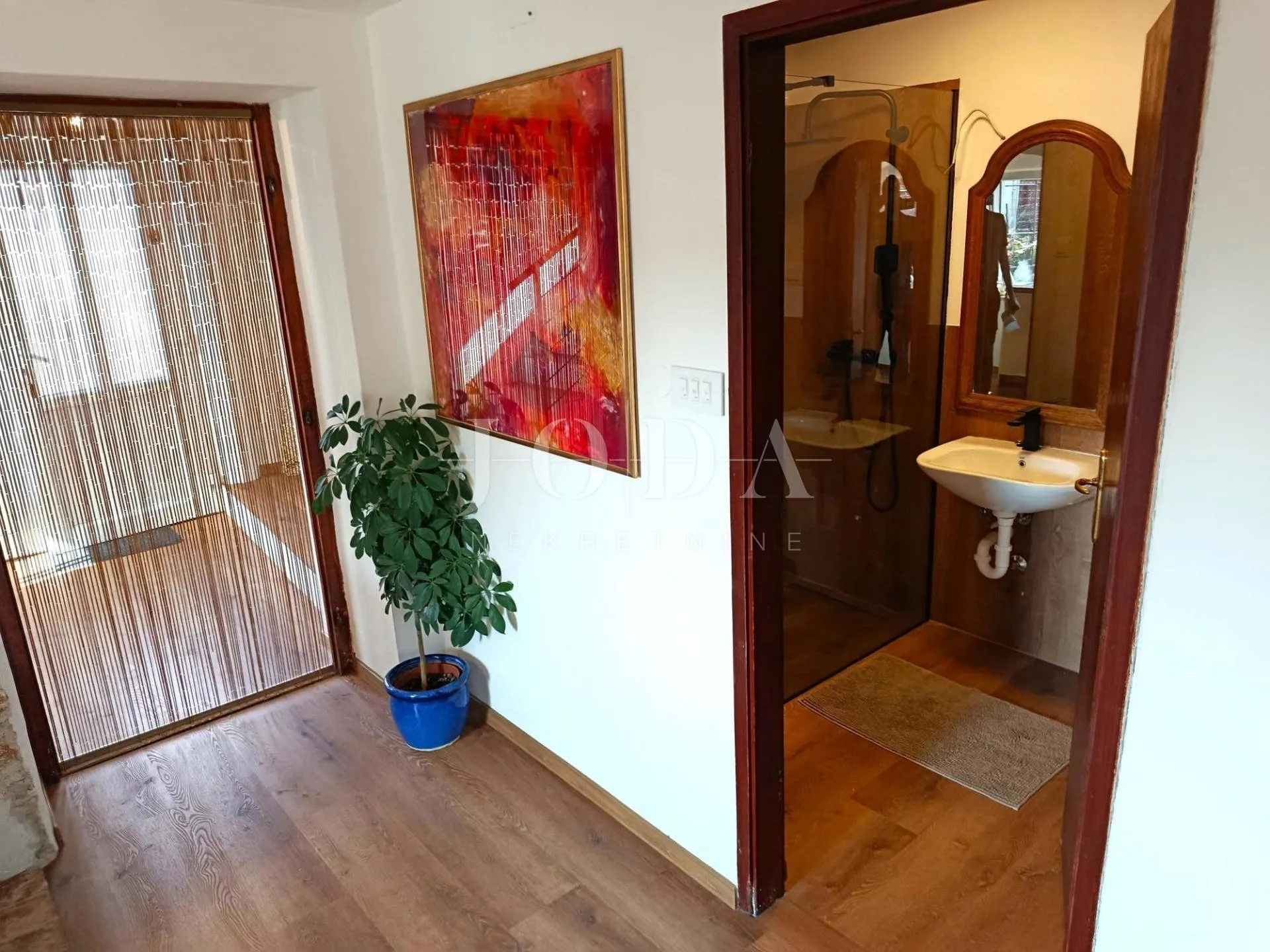 prilika kompletno renovirana i opremljena istarska kamena kuća 300m2 sa dodatnim objektima,svetvinčenat okolica - slika 21