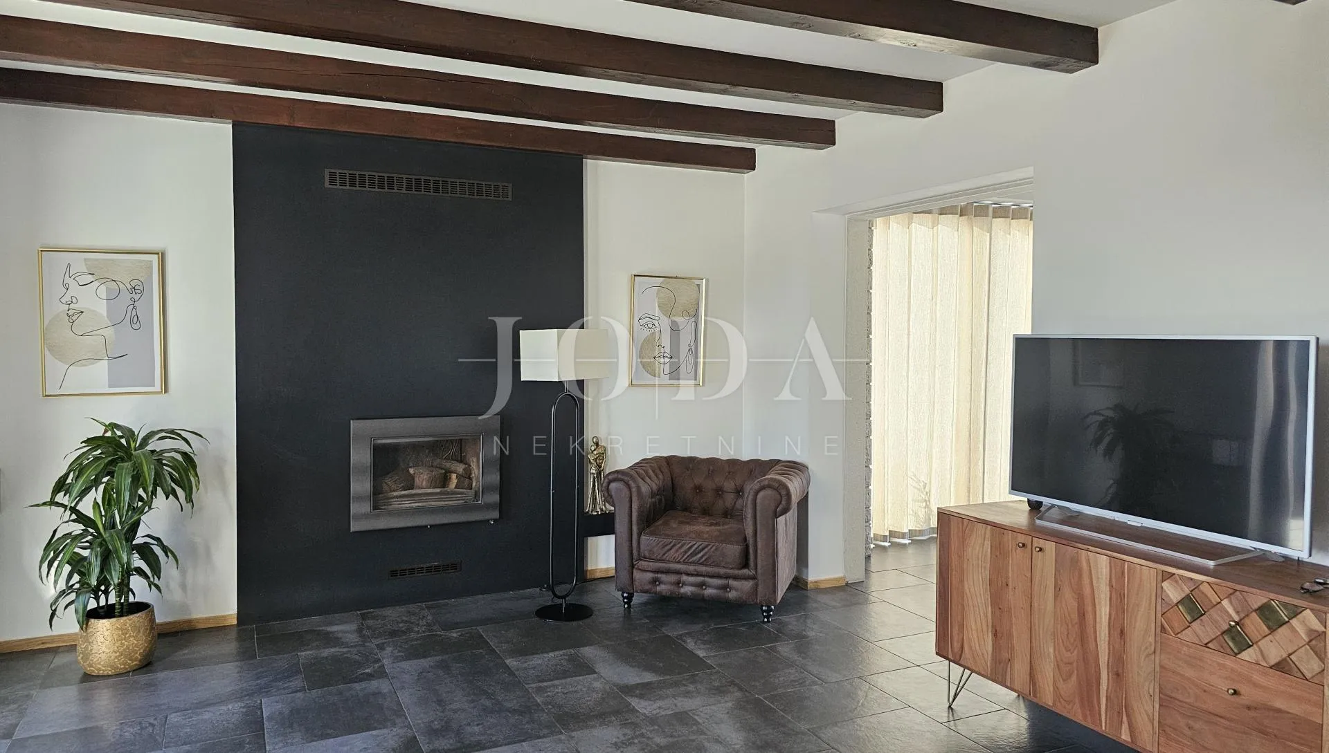 prekrasna villa sa bazenom i prostranom okućnicom,barban okolica - slika 13