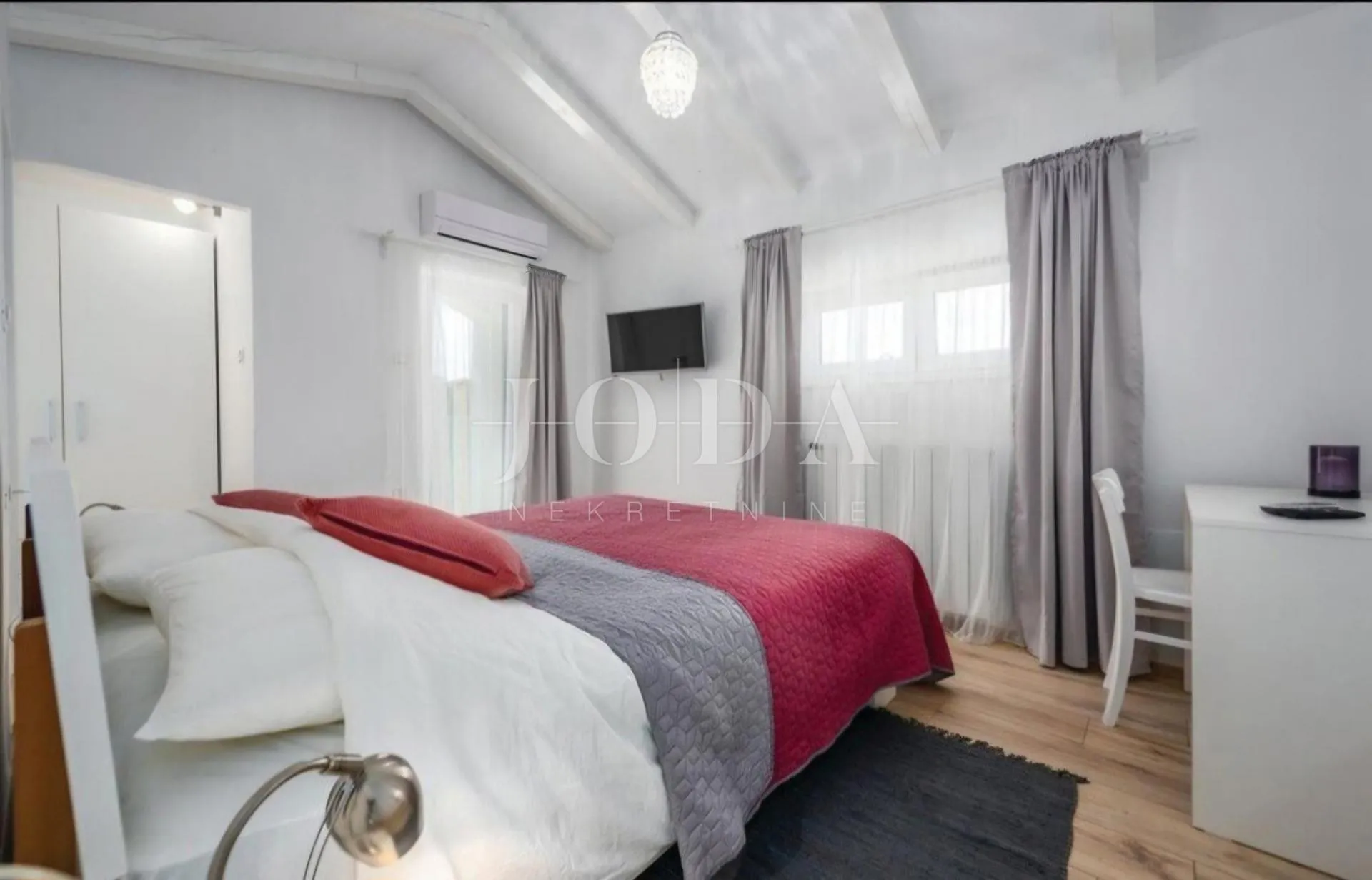 pazin, okolica, villa sa bazenom u prirodi - slika 13