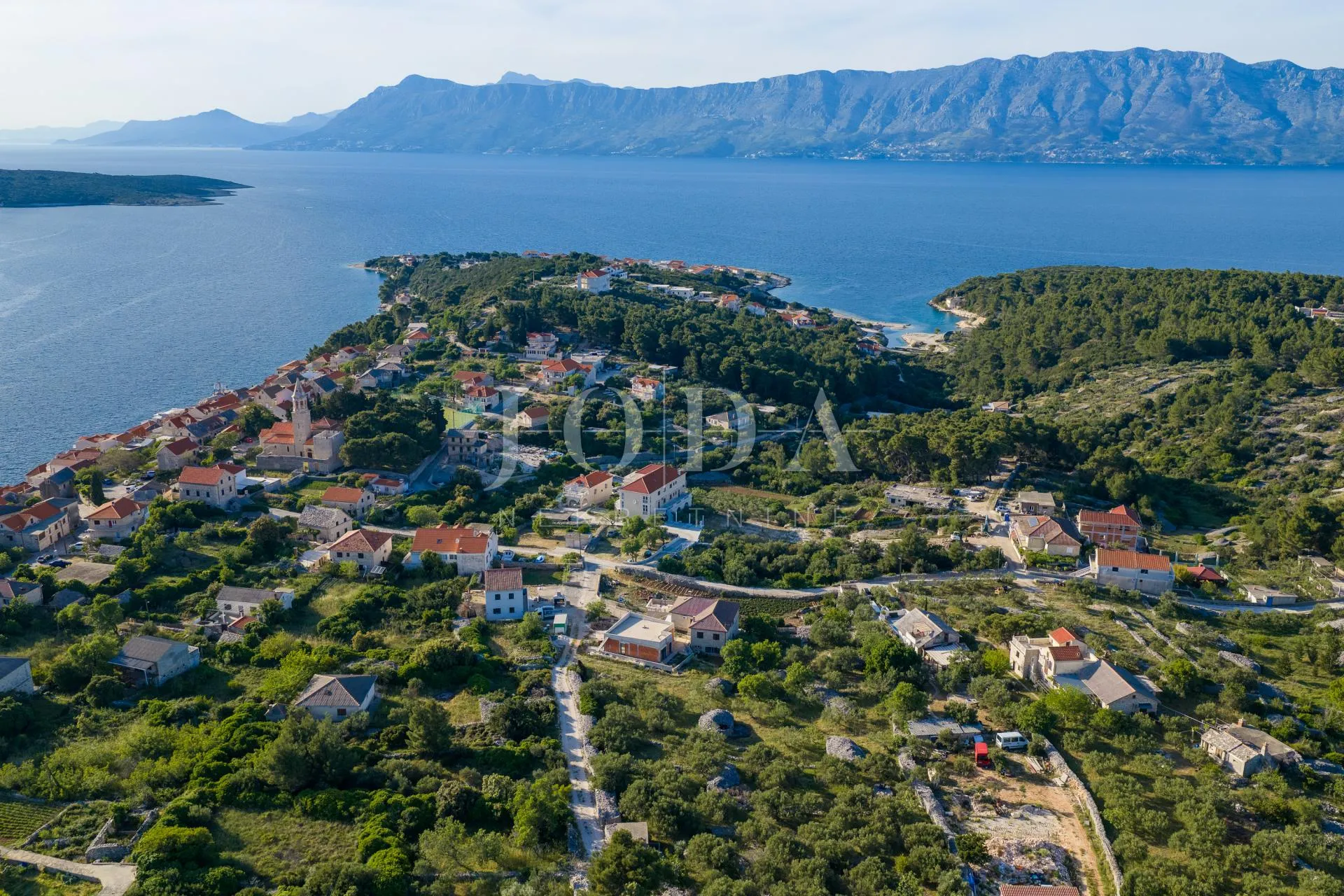 povlja, brač – zemljište s dozvolom za 4 stana - slika 4