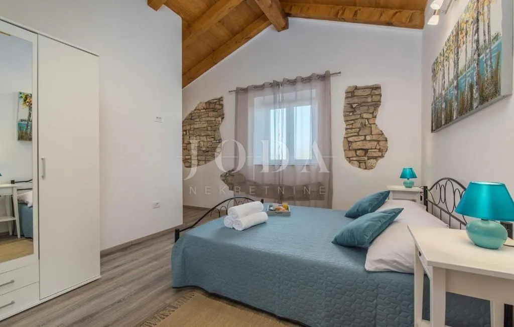 poreč, okolica, kamena villa sa bazenom - slika 26