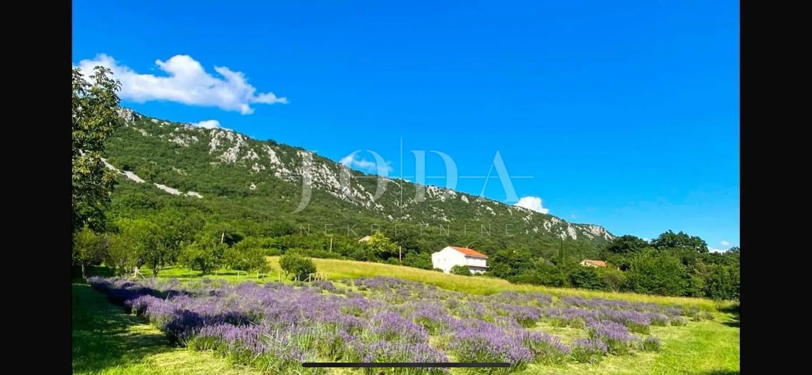 građevinsko zemljište 1.250 m² s dozvolom i temeljima – bribir, pogled more - slika 19