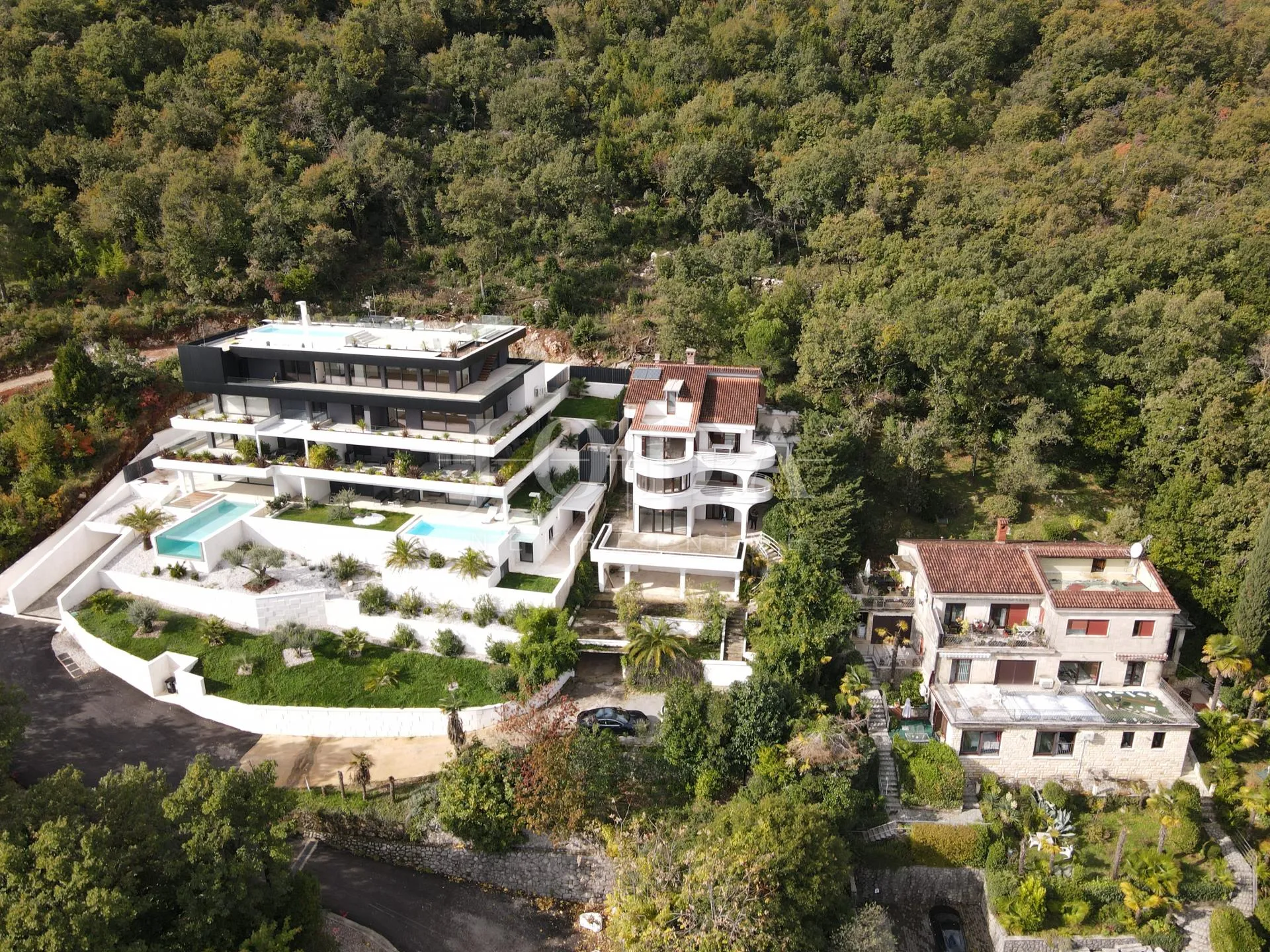 opatija samostojeća kuća na lijepoj lokaciji - slika 11
