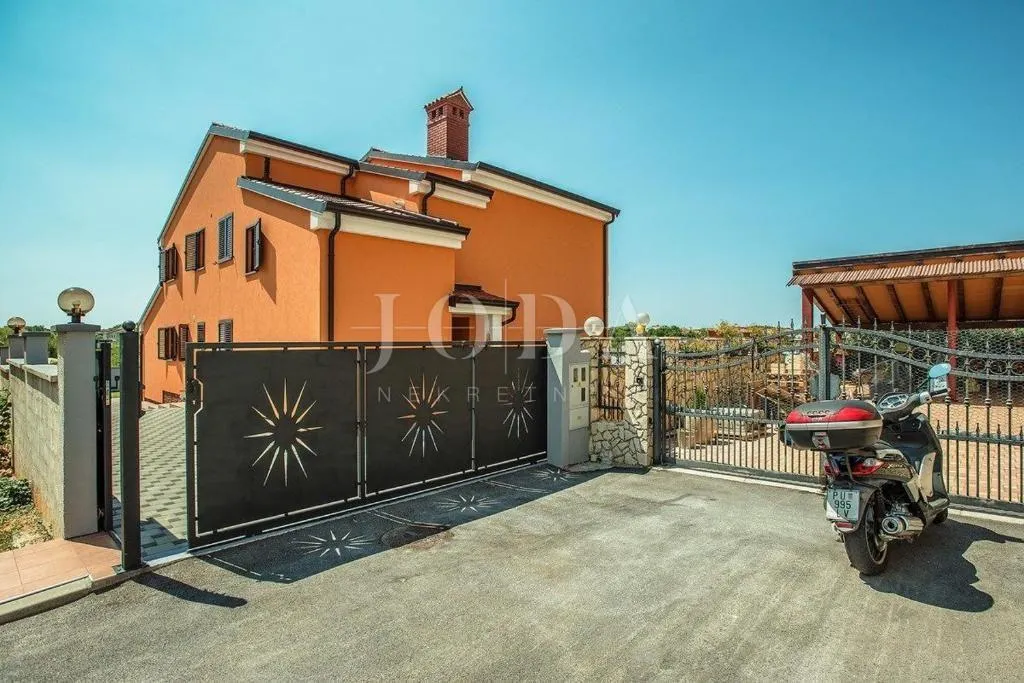 pula, villa sa bazenom i jacuzzijem - slika 5