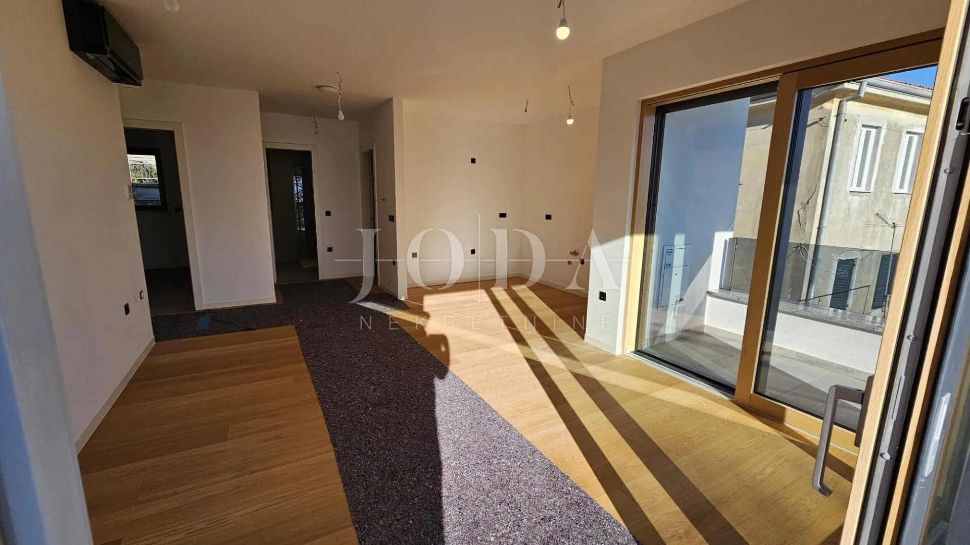 kantrida, luksuzni penthouse s panoramskom terasom i tri garažna mjesta - slika 35
