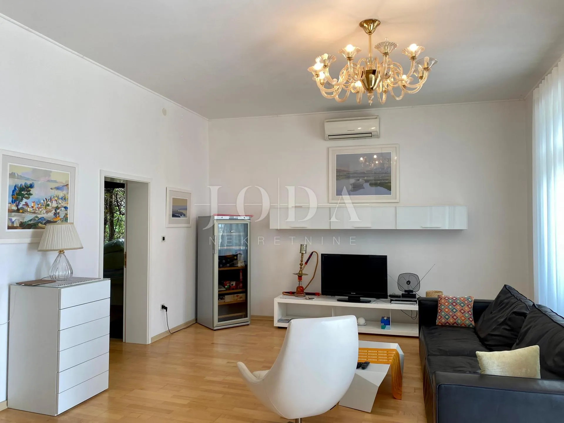 predivan stan 80 m od mora - slika 6