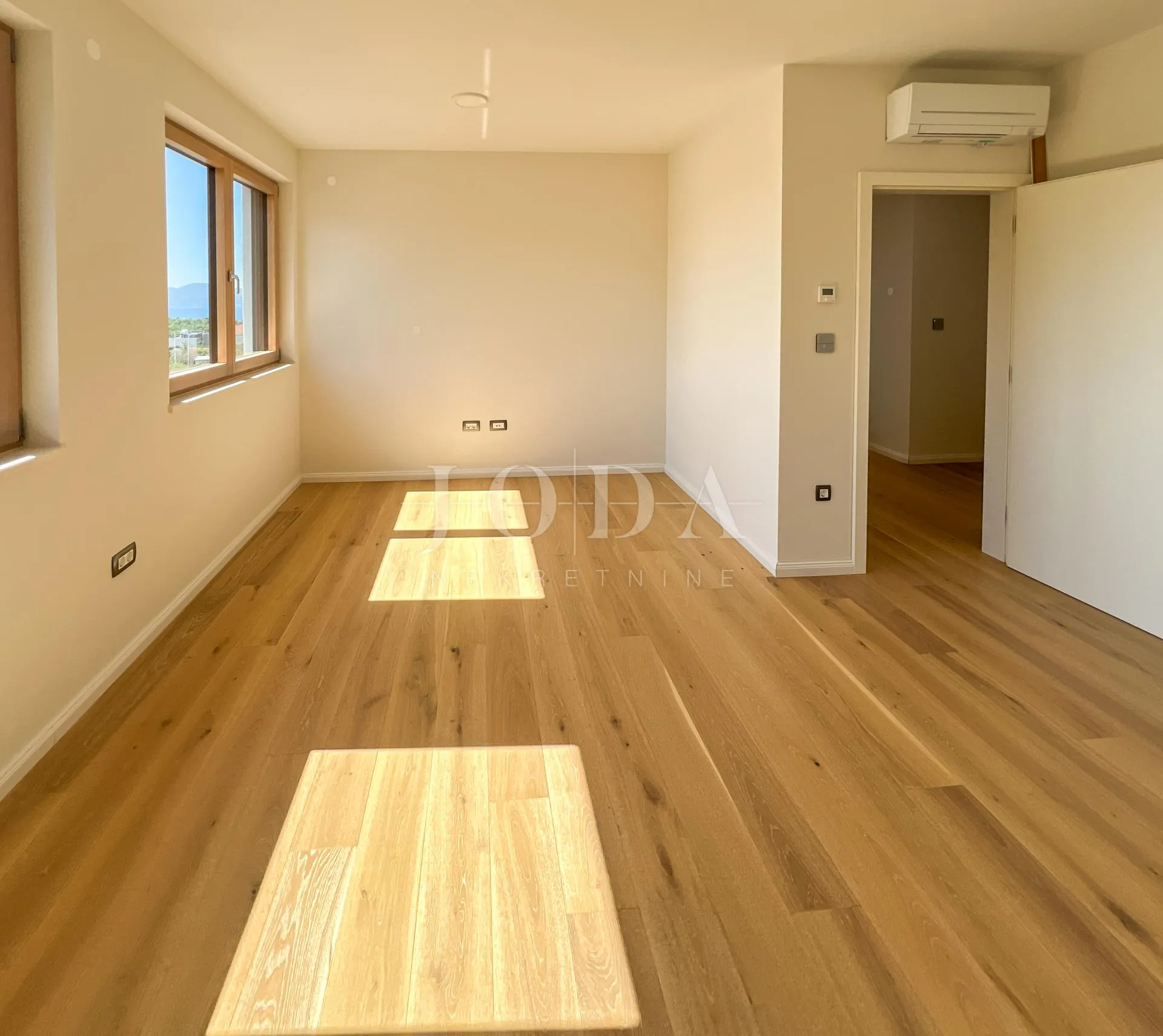 selce, novogradnja, dvoetažni stan - slika 31
