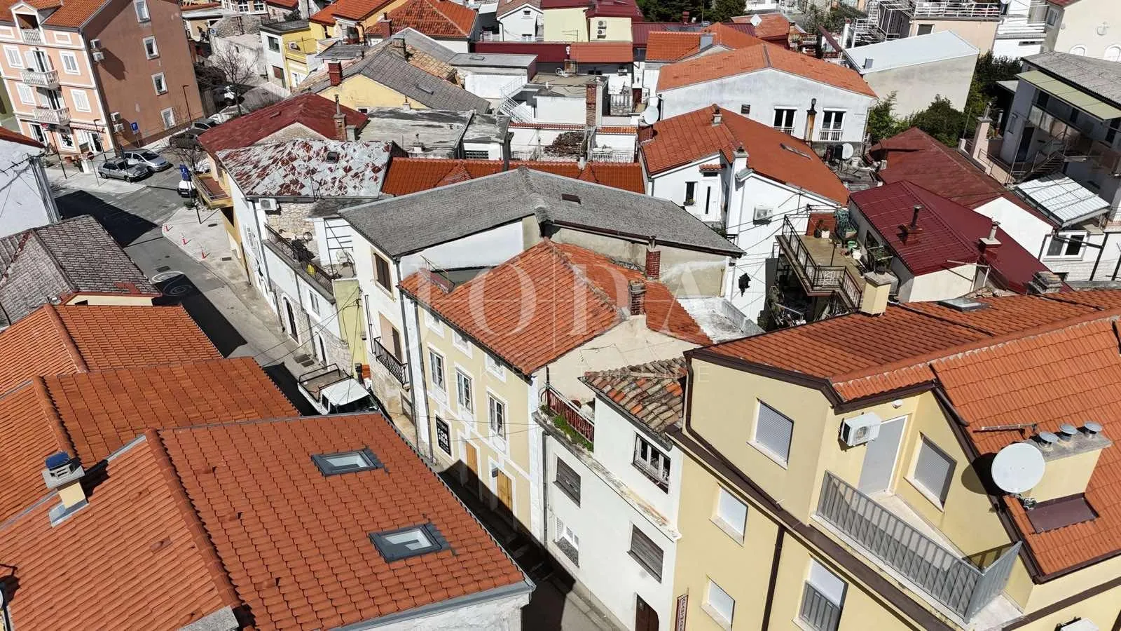 selce, kuća 50 m od mora za adaptaciju - slika 7