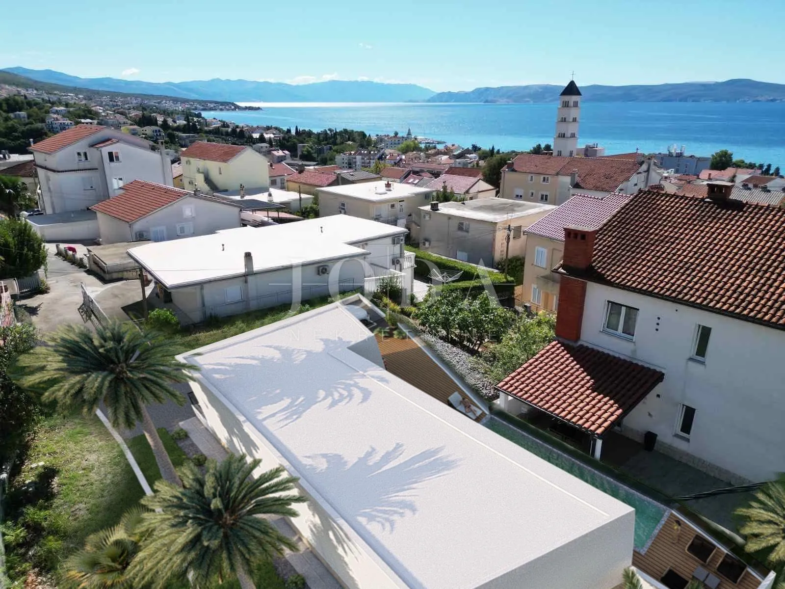 Crikvenica kuća ,novogradnja ispod magistrale