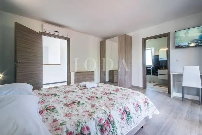 labin, okolica, kuća za odmor sa bazenom na lijepoj lokaciji - slika 18