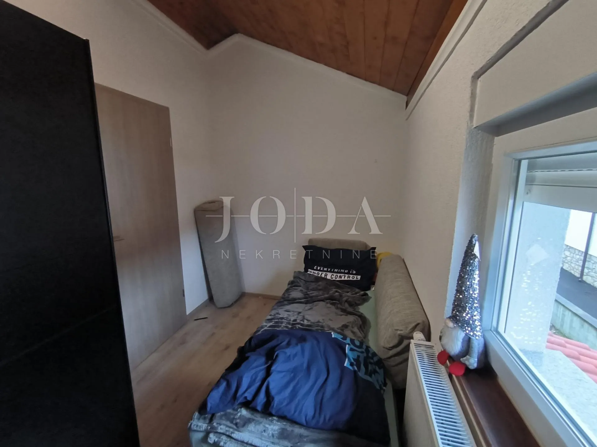 tribalj kuća - slika 17