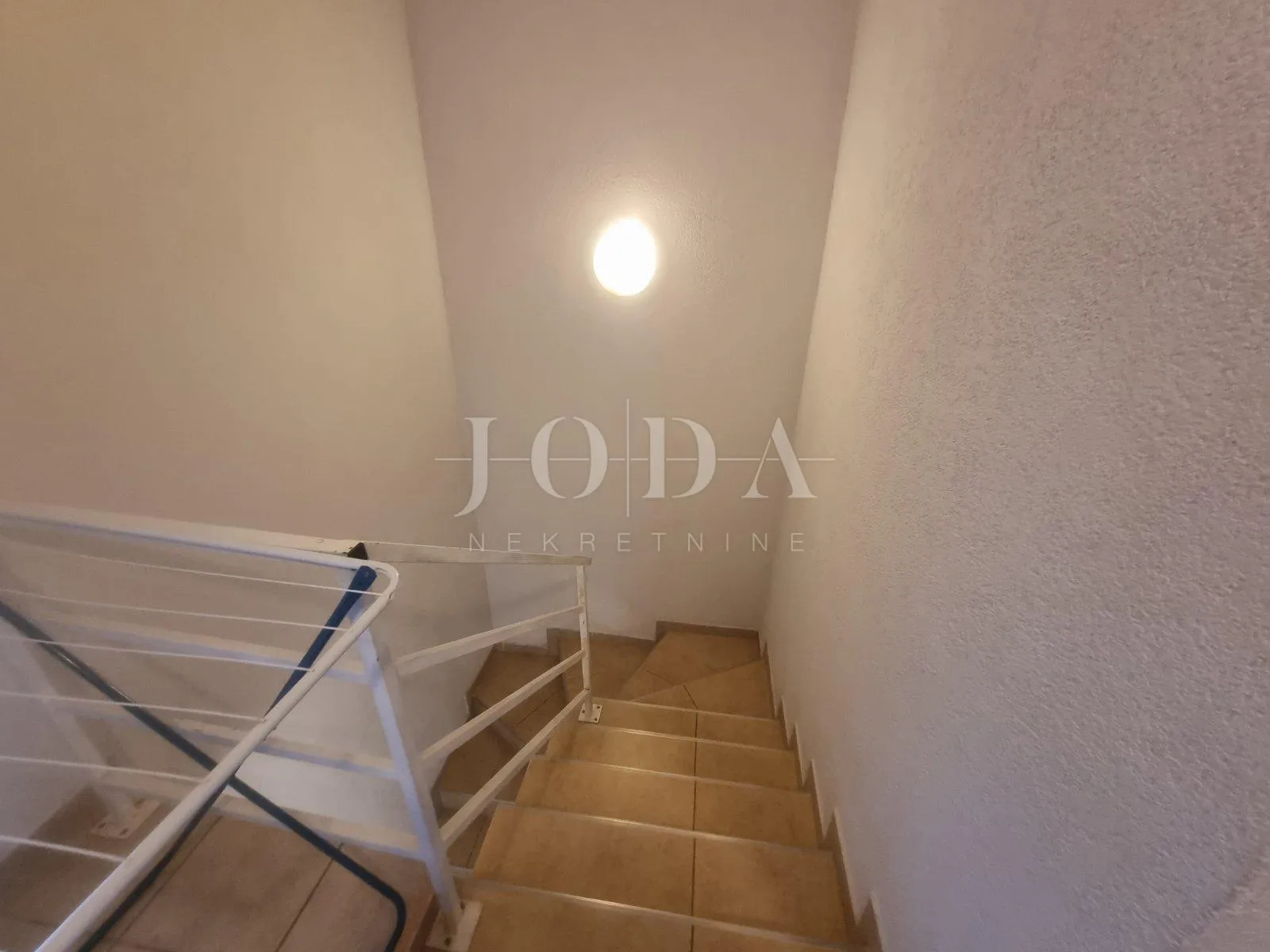 novi vinodolski,stan 78m2, blizina svih sadržaja - slika 15
