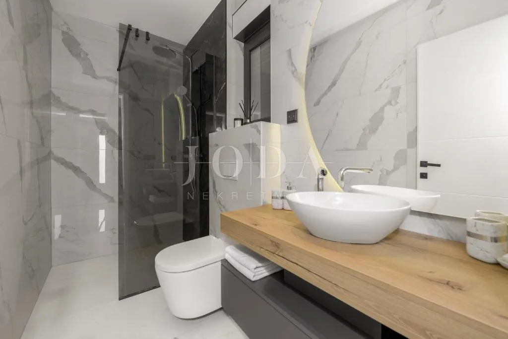 labin, villa sa bazenom u blizini centra - slika 15