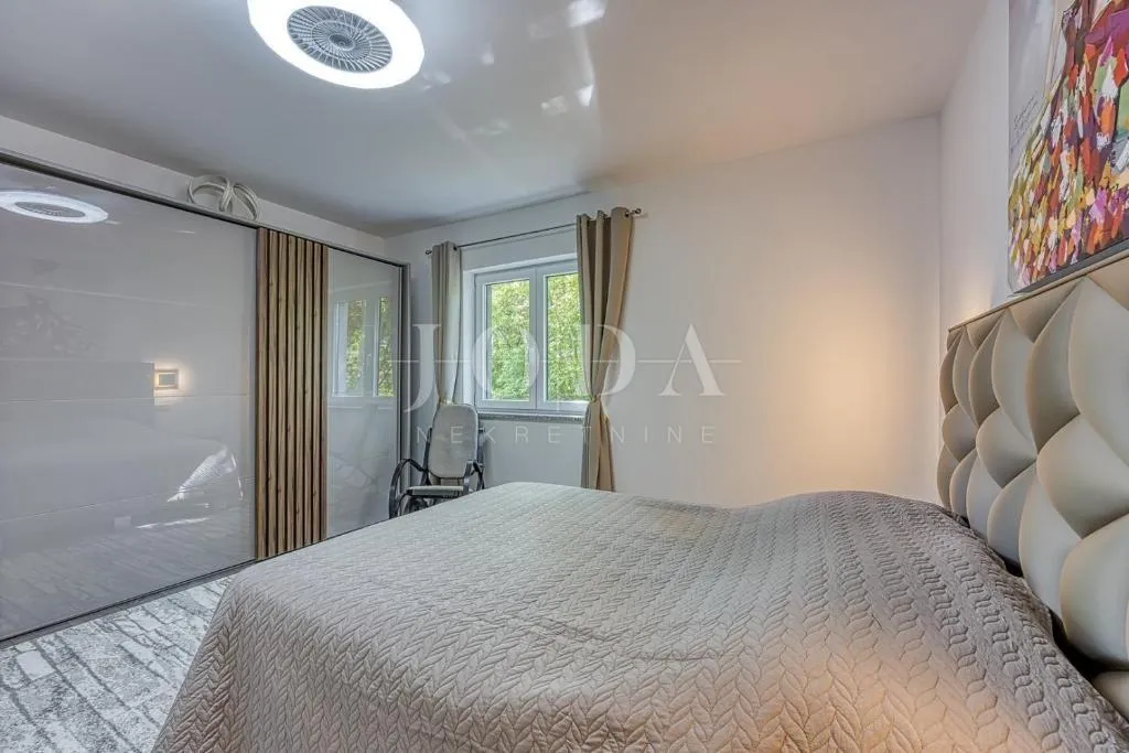 buzet, okolica, elegantna villa sa bazenom - slika 19
