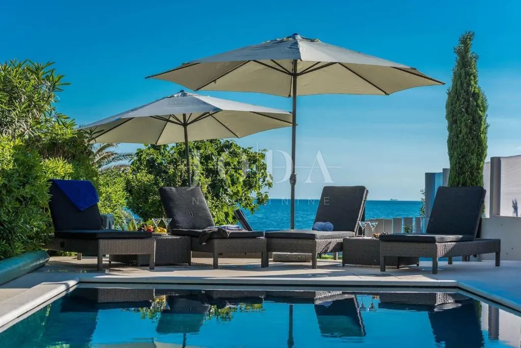 Apartman sa vlastitim prilazom plaži - Novalja