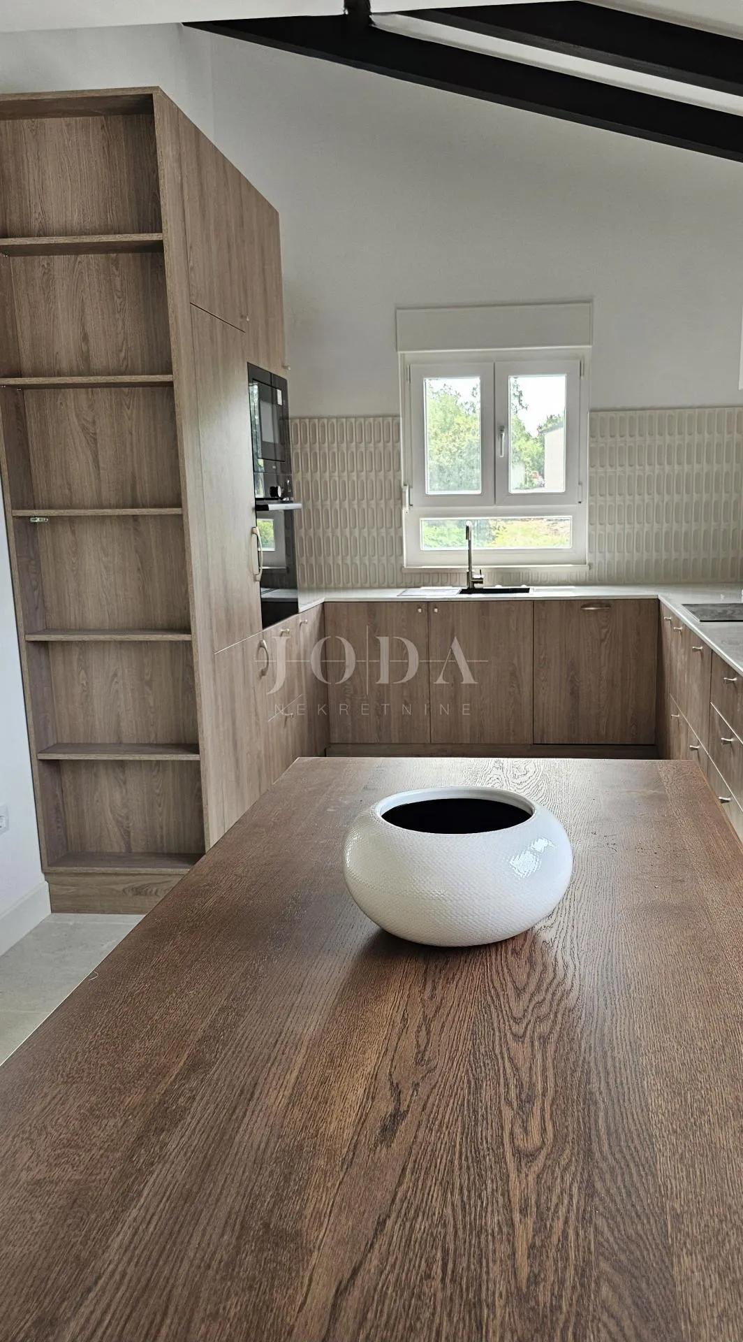 popust!moderna prizemnica sa bazenom,kanfanar okolica - slika 24