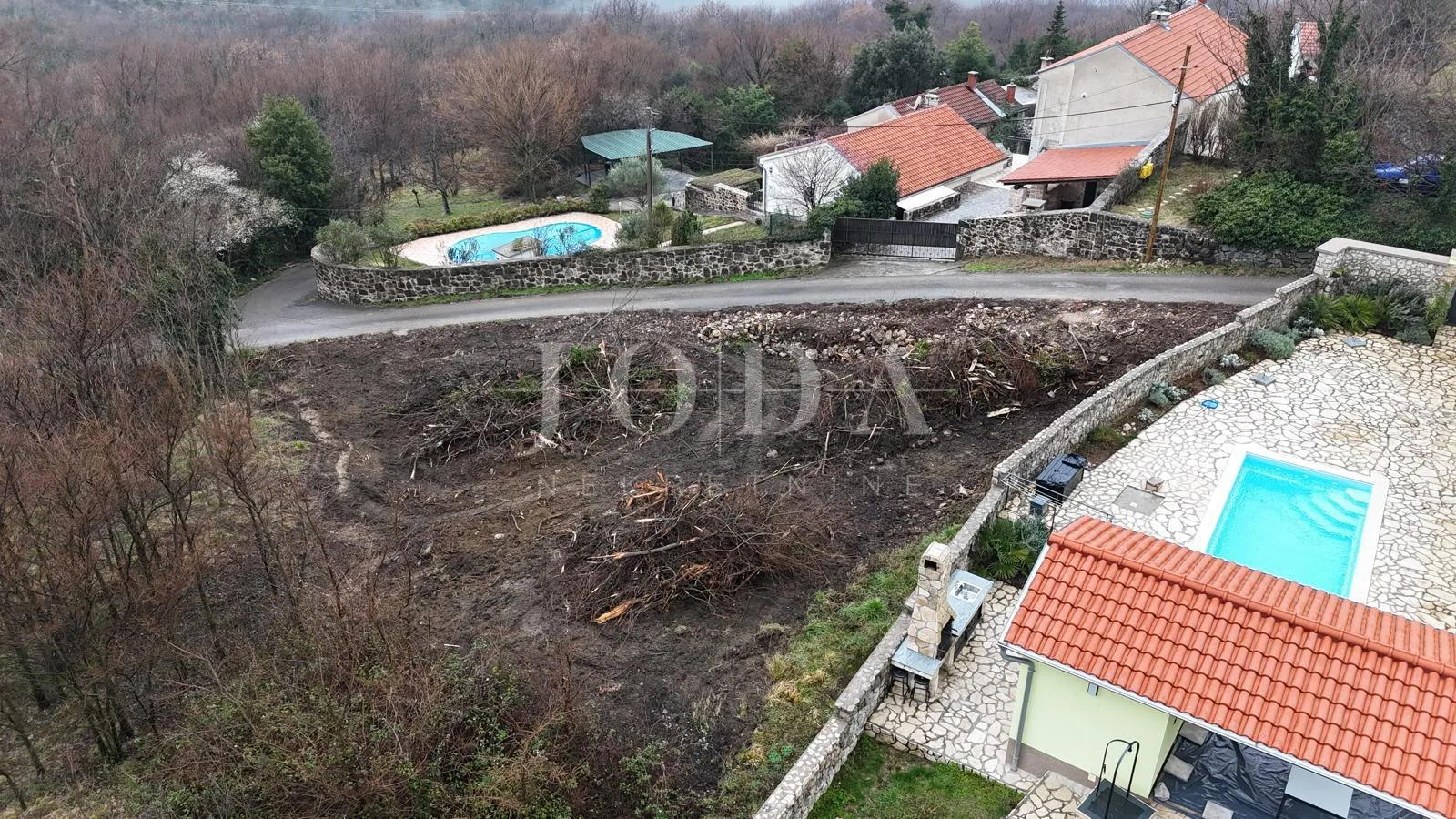 grižane teren - slika 2