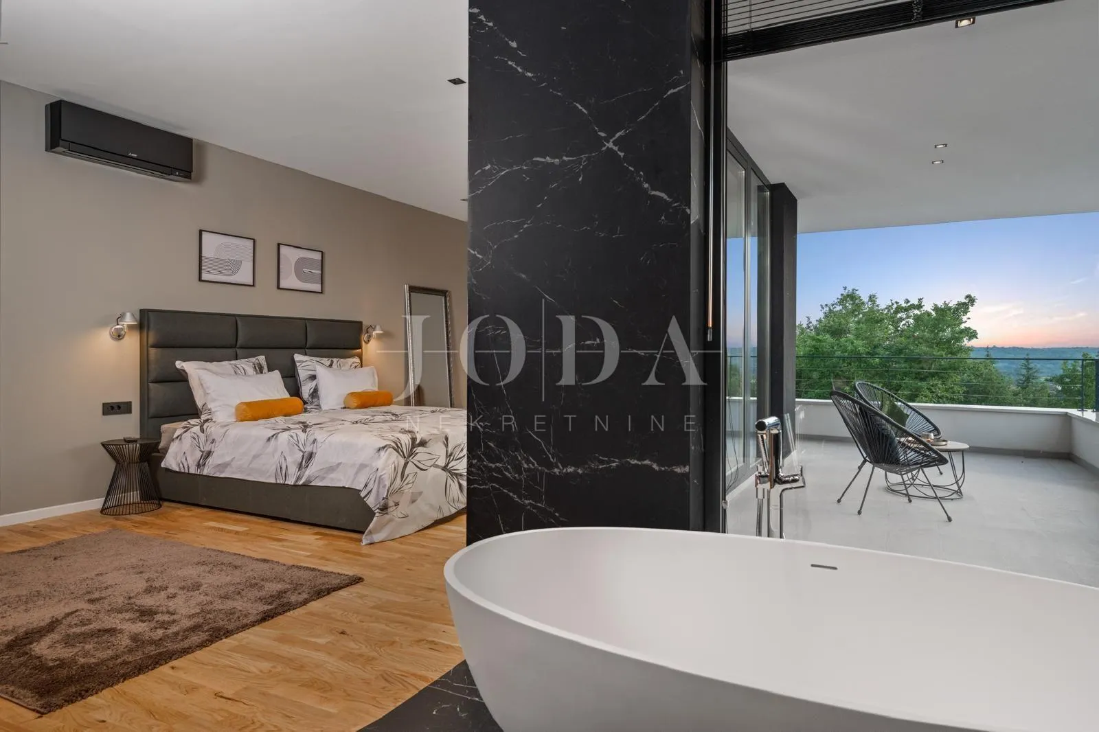 grožnjan, zadivljujuća luksuzna dizajnerska villa - slika 60