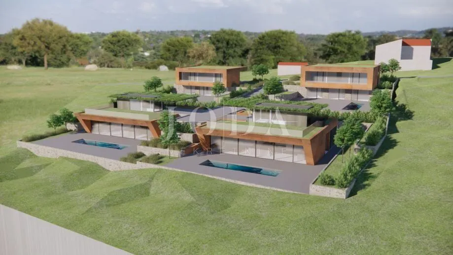 motovun okolica,građenisko zemljište sa projektom za 4 ville sa bazenima - slika 7