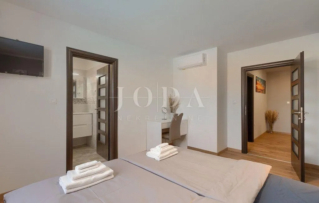 labin, okolica, prekrasna villa sa bazenom - slika 29