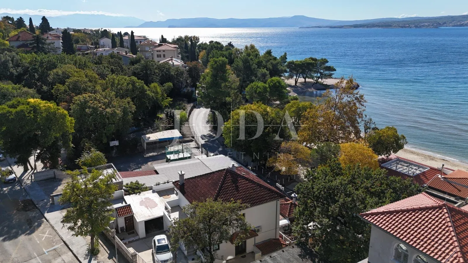 crikvenica, kuća prvi red do mora - slika 5