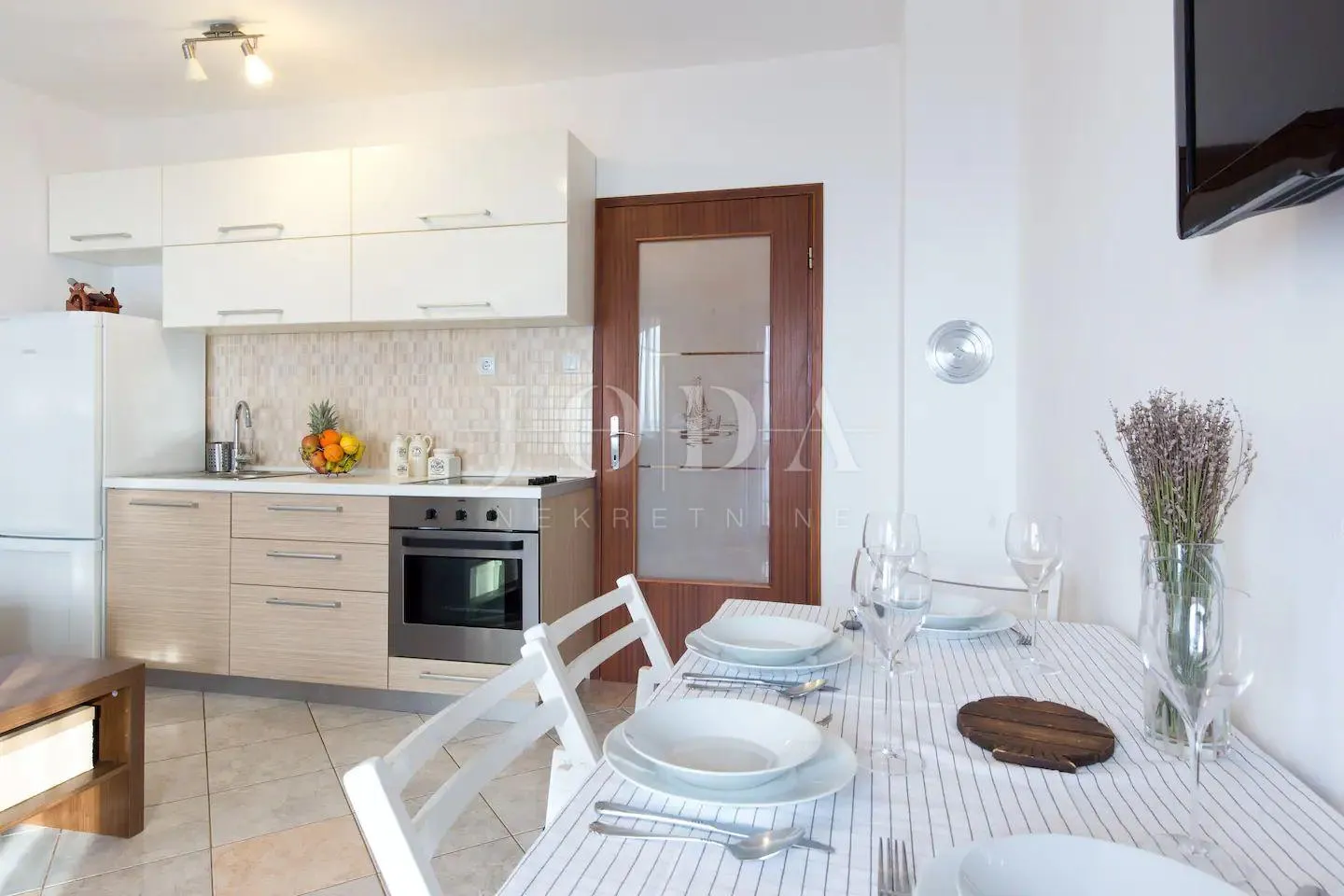 klenovica, apartmanska kuća sa prekrasnim pogledom - slika 4