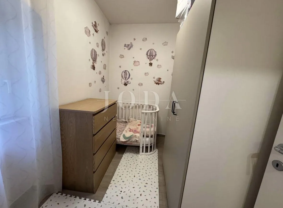 pazin, okolica, stan u kući sa studio apartmanom - slika 6