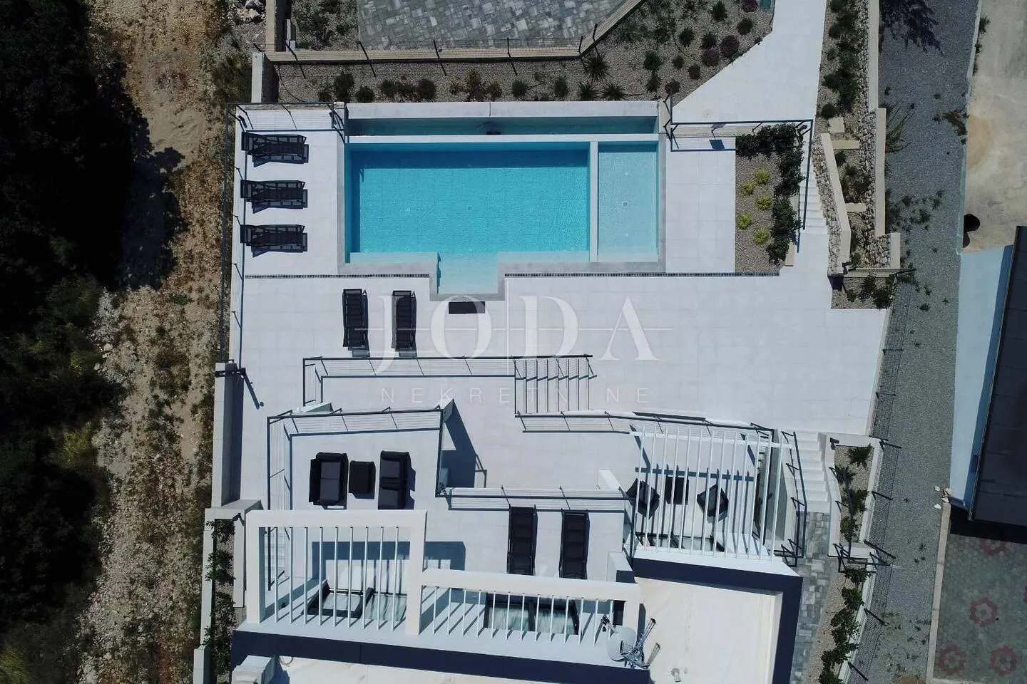 šmrika kuća s panoramskim pogledom - slika 13