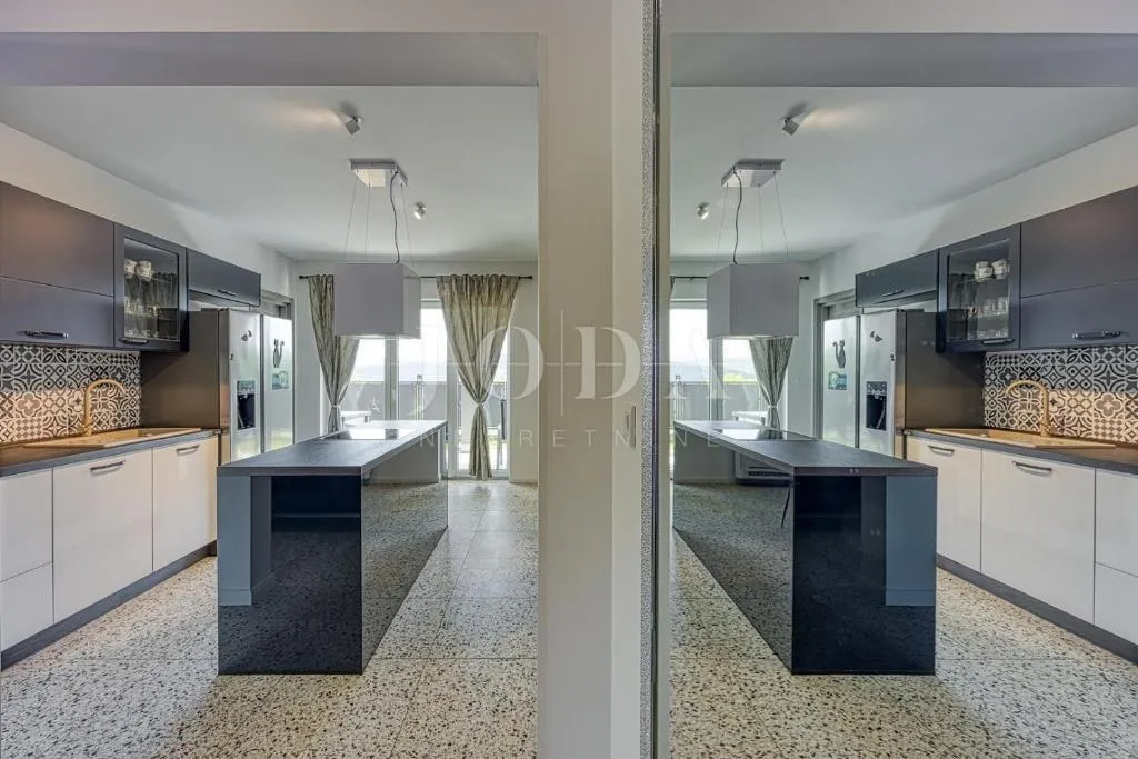 buzet, okolica, elegantna villa sa bazenom - slika 10