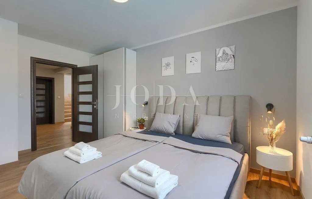 labin, okolica, prekrasna villa sa bazenom - slika 28