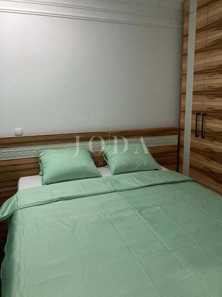 crikvenica kuća novogradnja sa 4 garaže - slika 40