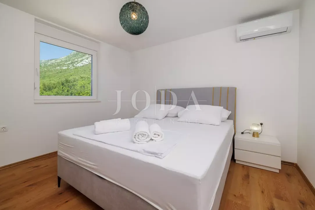 tribalj kuća 600m2 sa bazenom - slika 35