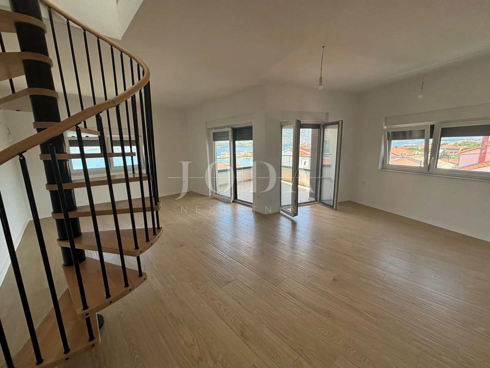 vinjerac, penthouse s pogledom na more - slika 3