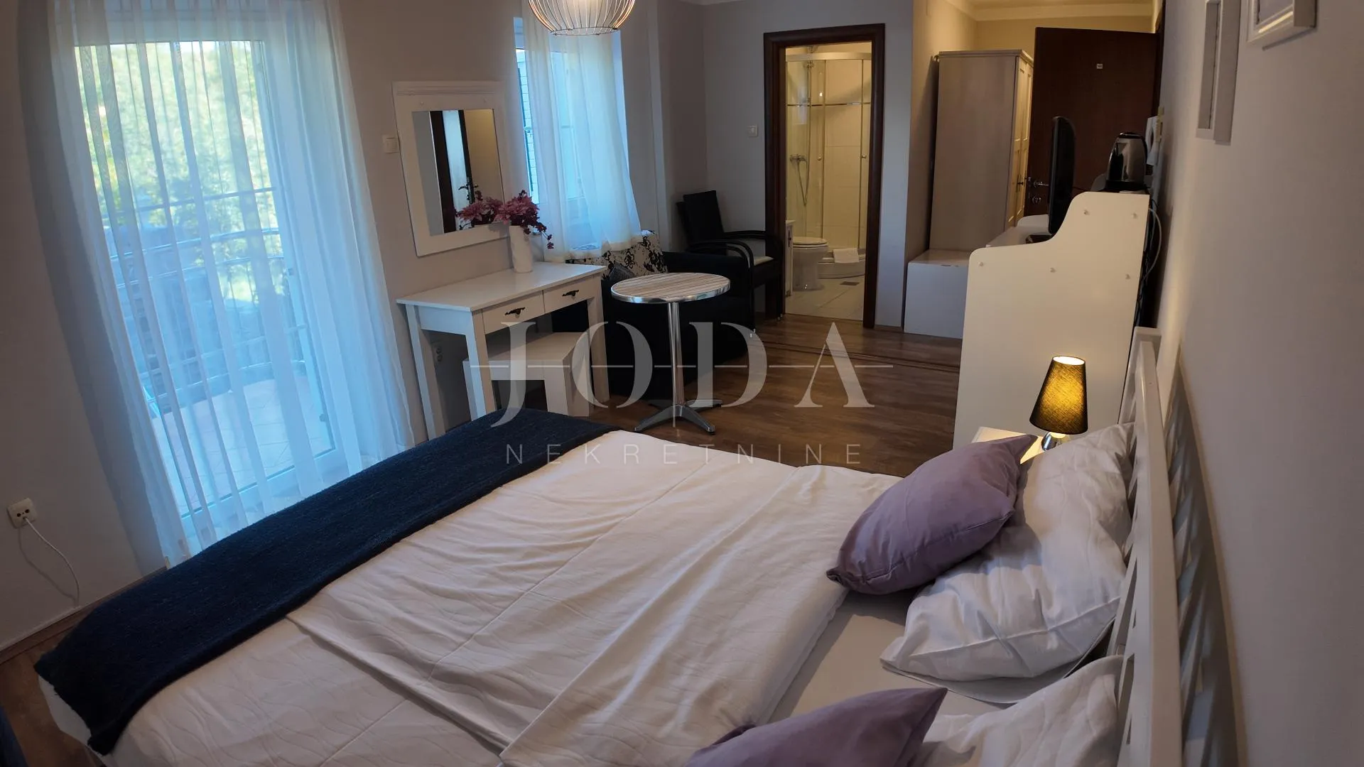 crikvenica velika etaža potpuno opremljena i namještena - slika 18