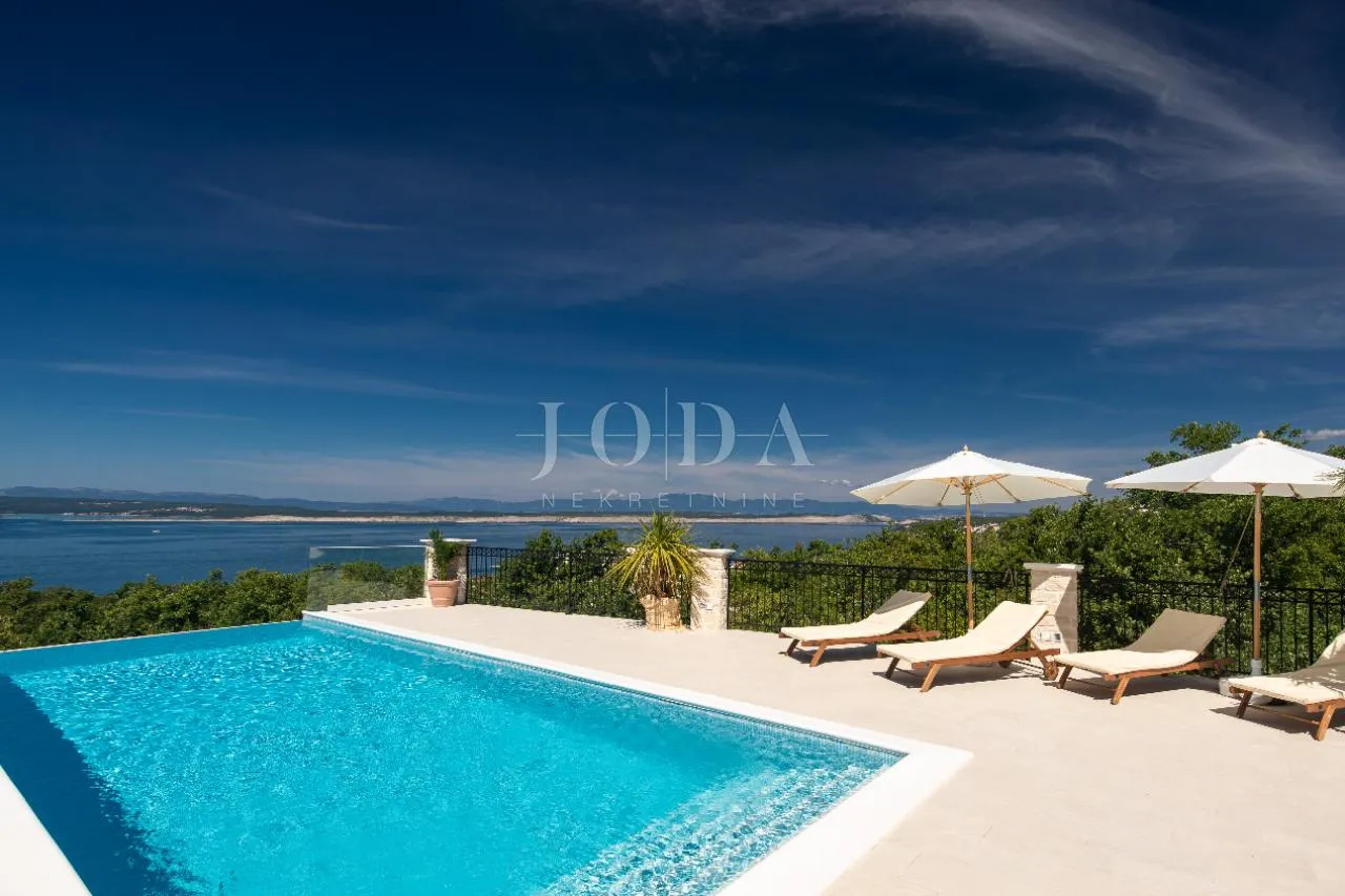 crikvenica vila sa bazenom - slika 4