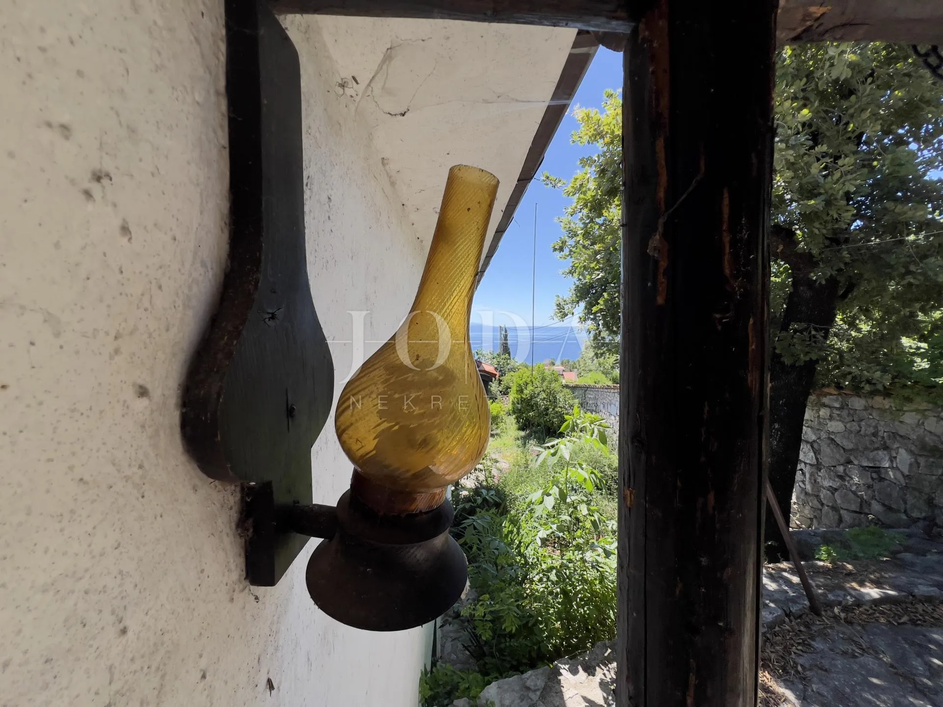 obiteljska kuća sa velikom okućnicom i pogledom na kvarner - slika 48