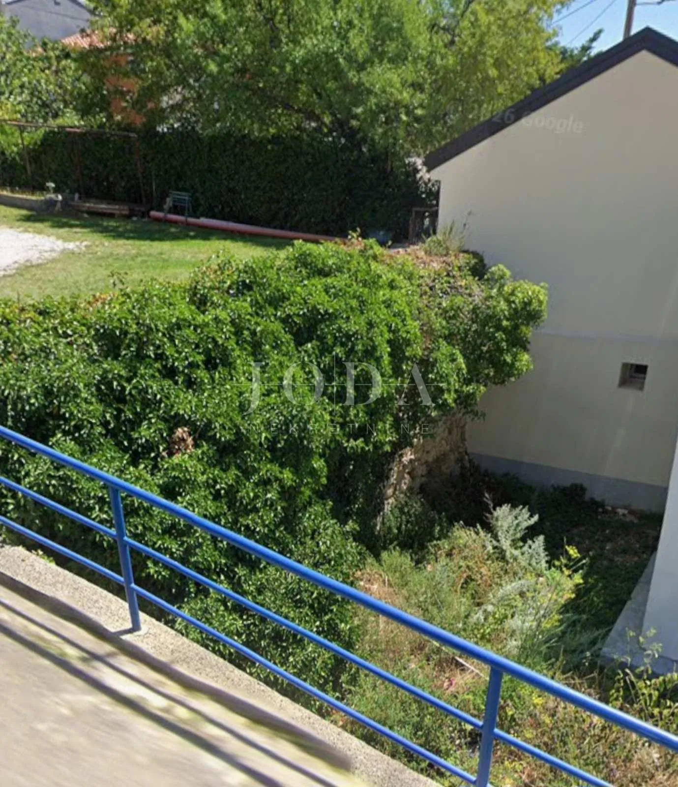 bribir, građevinski teren sa idejnim projektom - slika 2